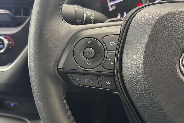 2020 Toyota Corolla SX MZEA12R