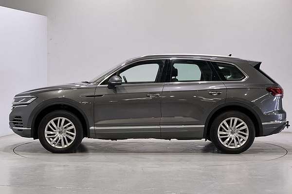 2022 Volkswagen Touareg 170TDI CR