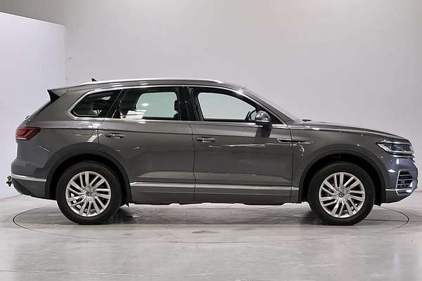 2022 Volkswagen Touareg 170TDI CR