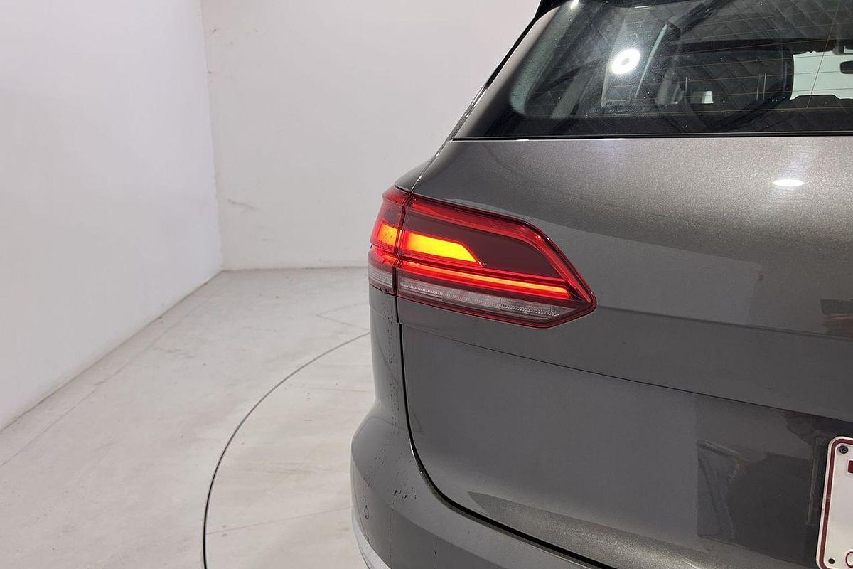 2022 Volkswagen Touareg 170TDI CR