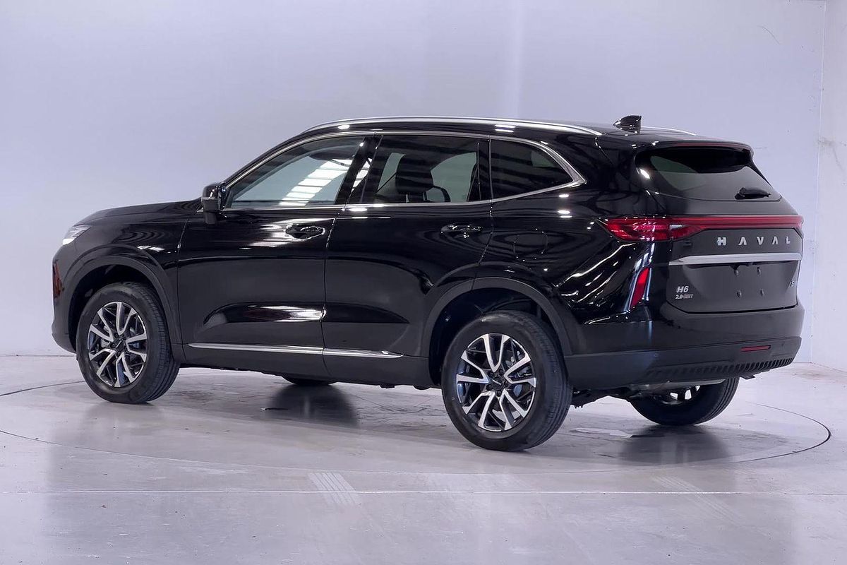 2025 GWM Haval H6 Lux B01