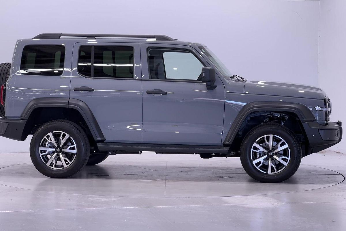 2025 GWM Tank 300 Ultra Hybrid P01