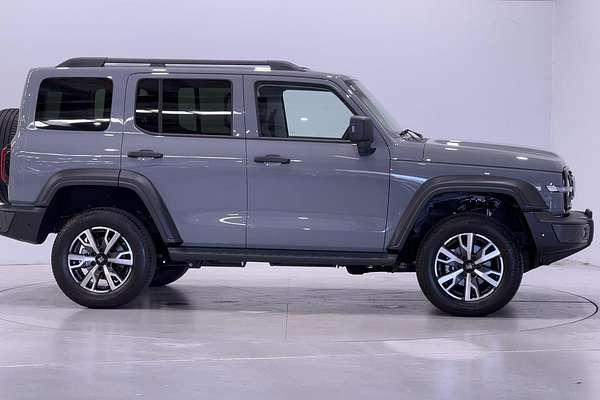 2025 GWM Tank 300 Ultra Hybrid P01