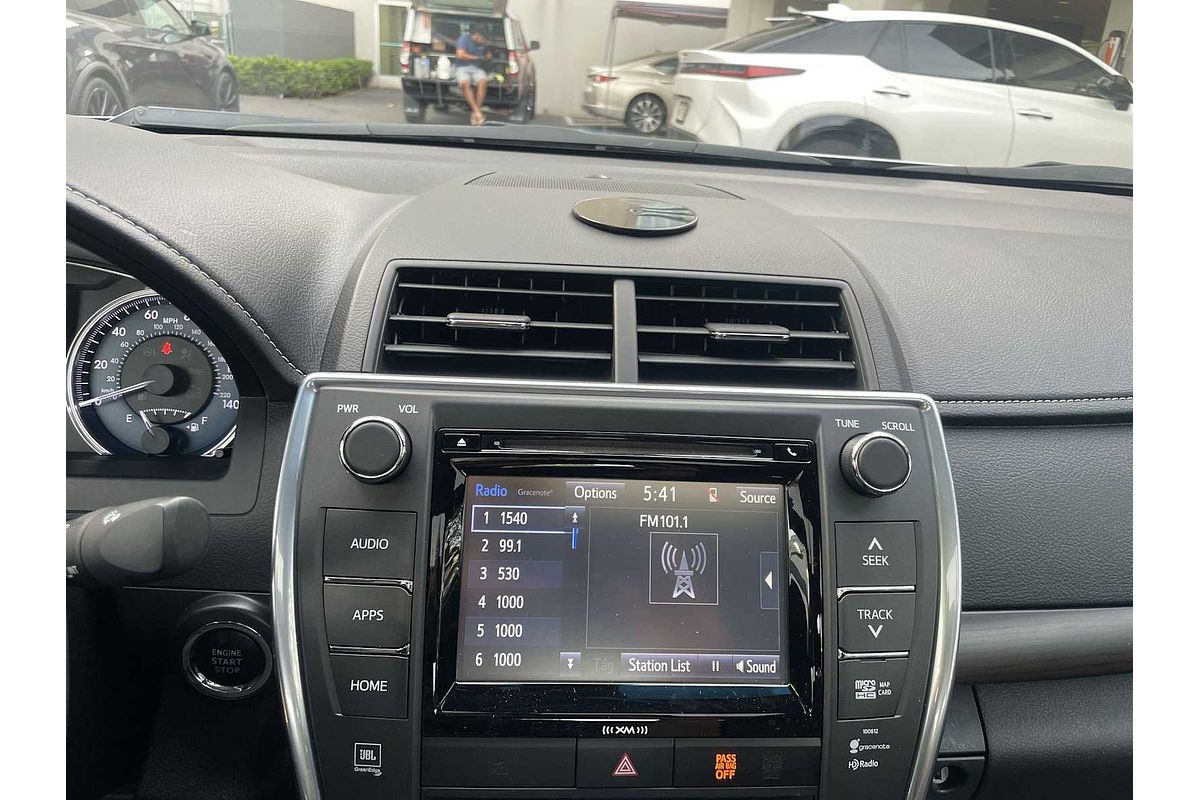 2017 Toyota Camry XLE V6