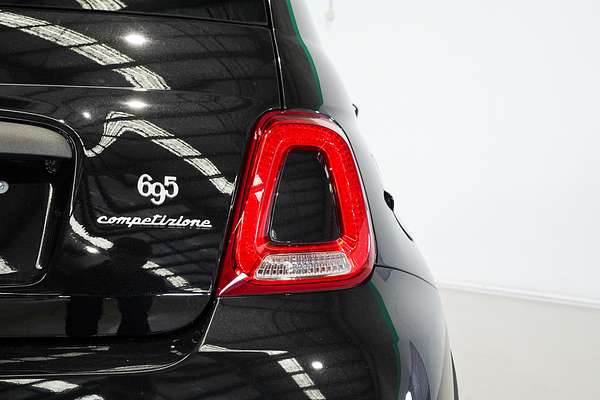 2024 Abarth 695 Competizione