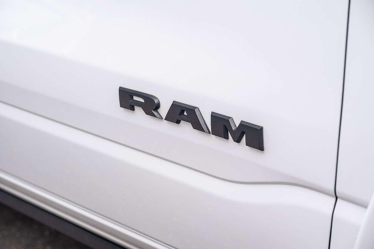 2023 RAM 1500 Laramie Sport RamBox DT 4X4 SWB