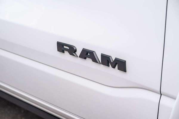 2023 RAM 1500 Laramie Sport RamBox DT 4X4 SWB
