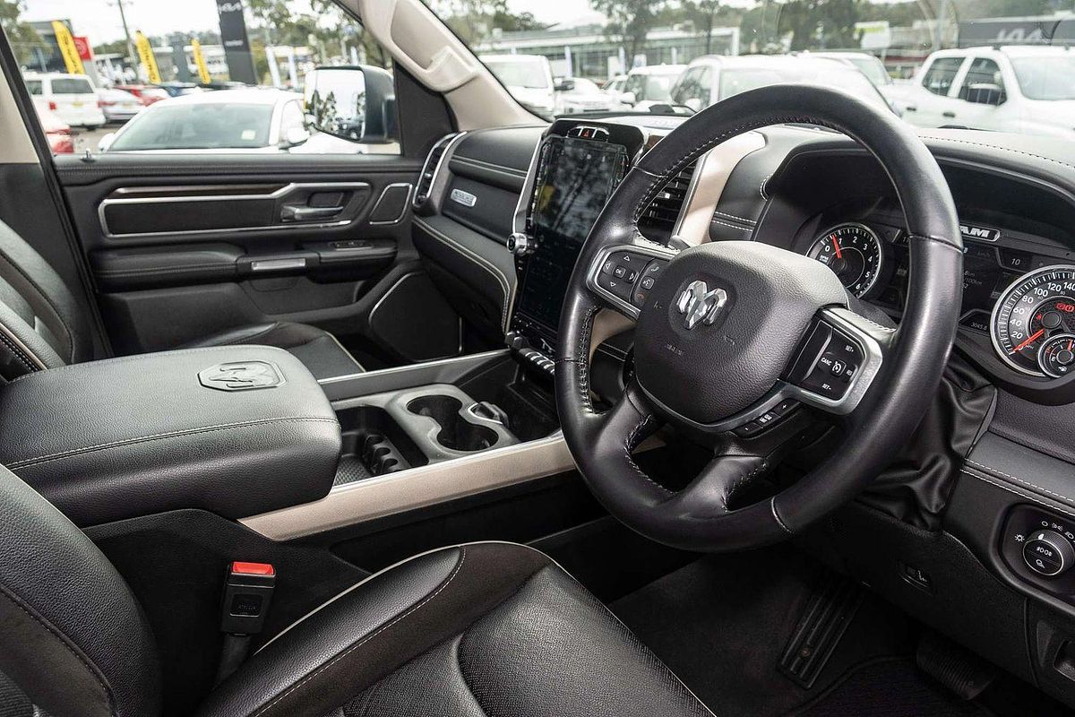2023 RAM 1500 Laramie Sport RamBox DT 4X4 SWB