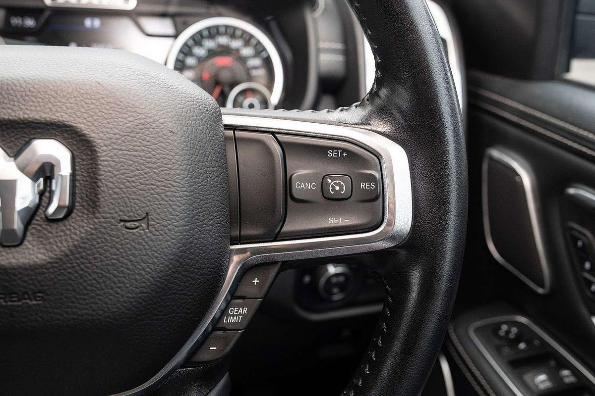 2023 RAM 1500 Laramie Sport RamBox DT 4X4 SWB