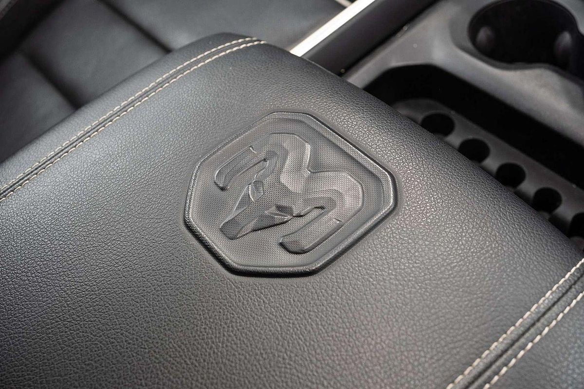 2023 RAM 1500 Laramie Sport RamBox DT 4X4 SWB