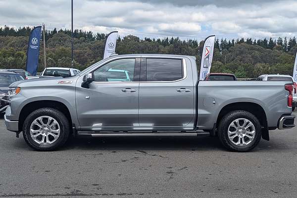 2025 Chevrolet Silverado 1500 LTZ Premium W/Tech Pack T1 4X4