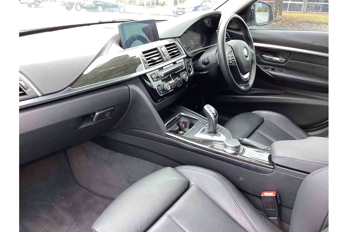 2018 BMW 3 Series 330i Sport Line F30 LCI