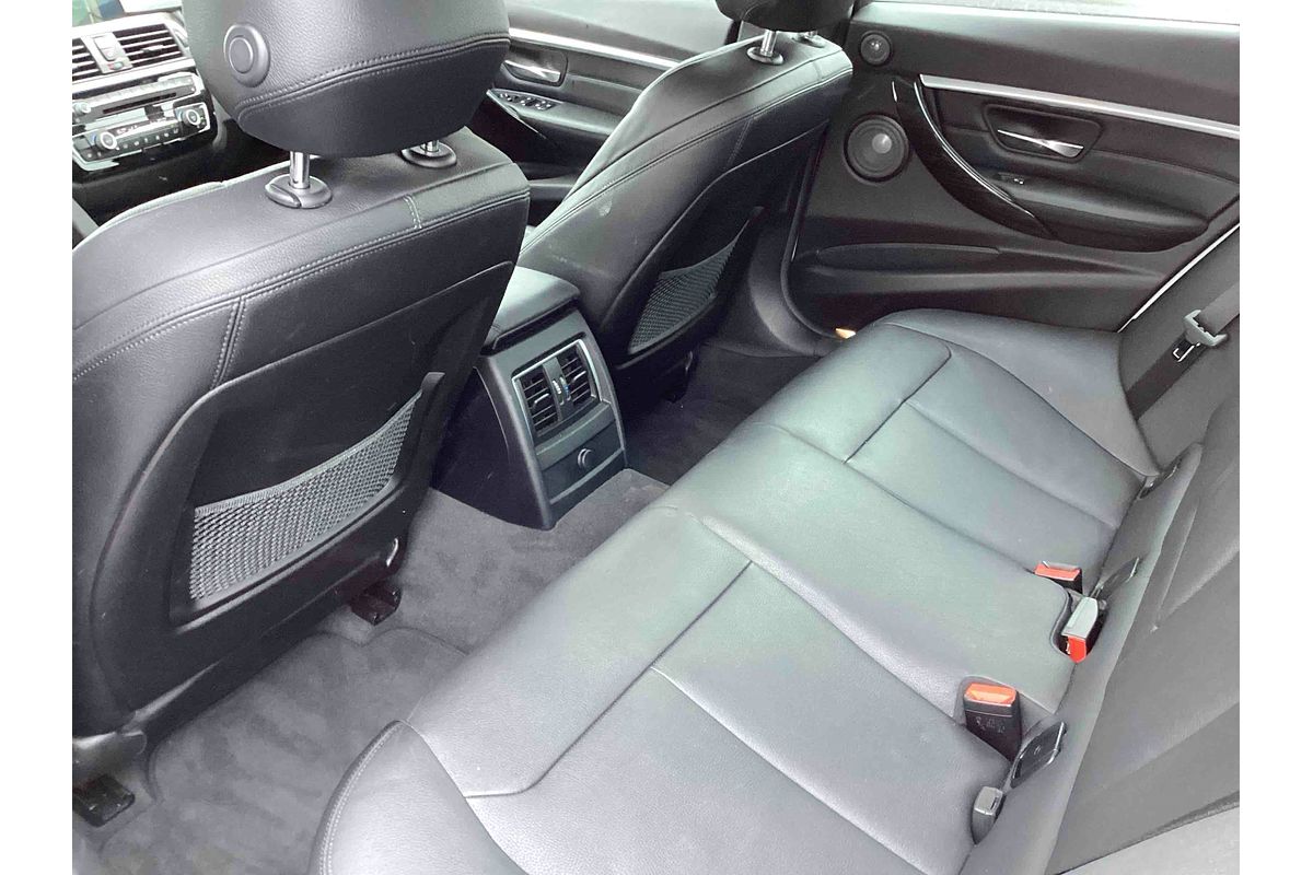 2018 BMW 3 Series 330i Sport Line F30 LCI
