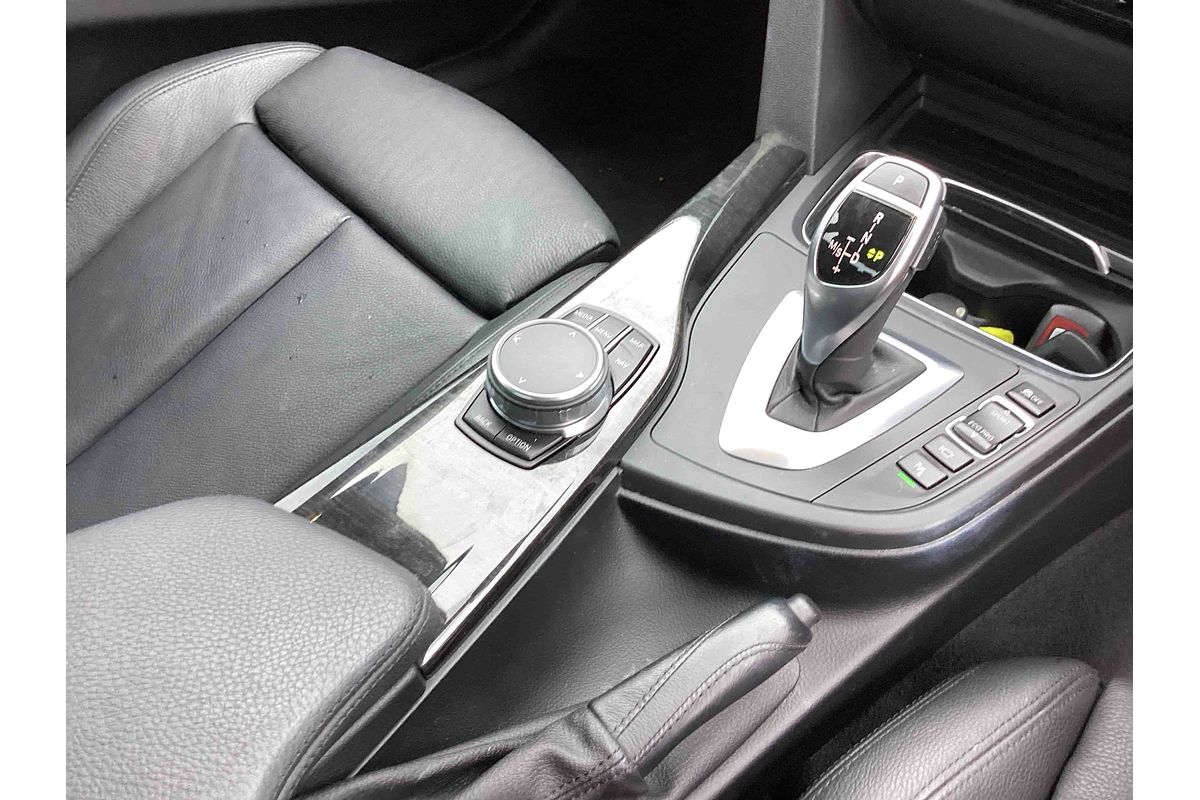2018 BMW 3 Series 330i Sport Line F30 LCI