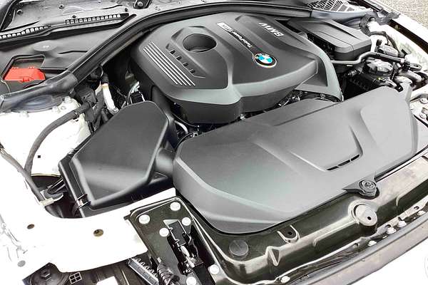 2018 BMW 3 Series 330i Sport Line F30 LCI
