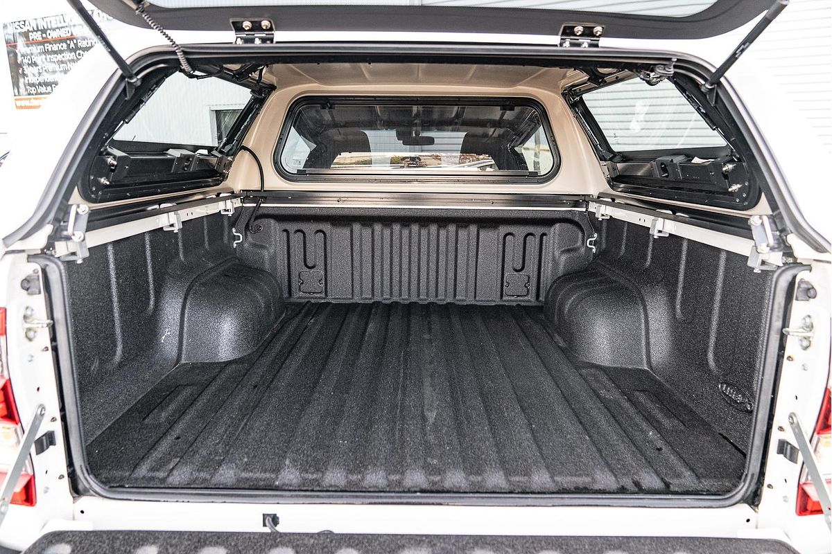 2022 Toyota Hilux SR5 GUN126R 4X4