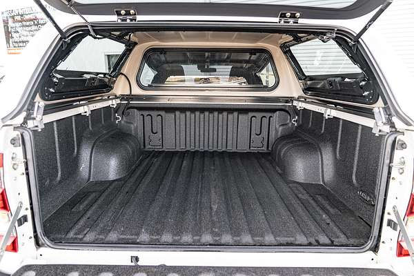 2022 Toyota Hilux SR5 GUN126R 4X4