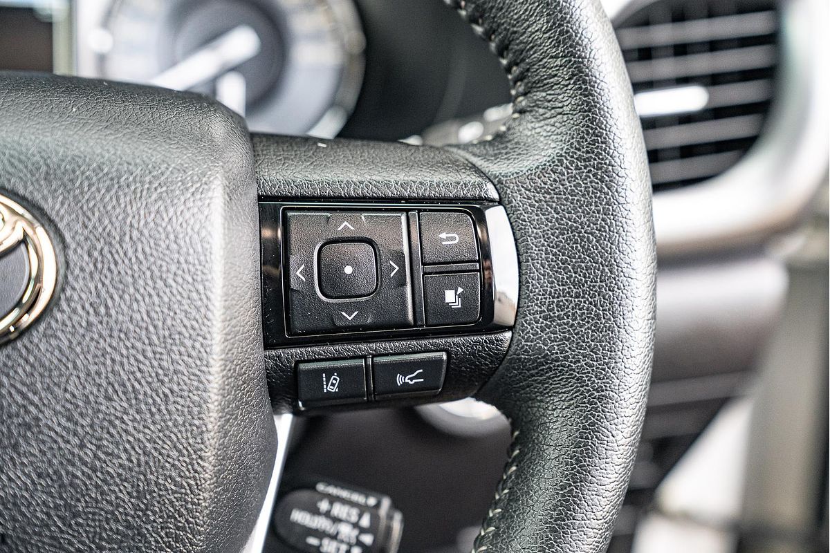 2022 Toyota Hilux SR5 GUN126R 4X4