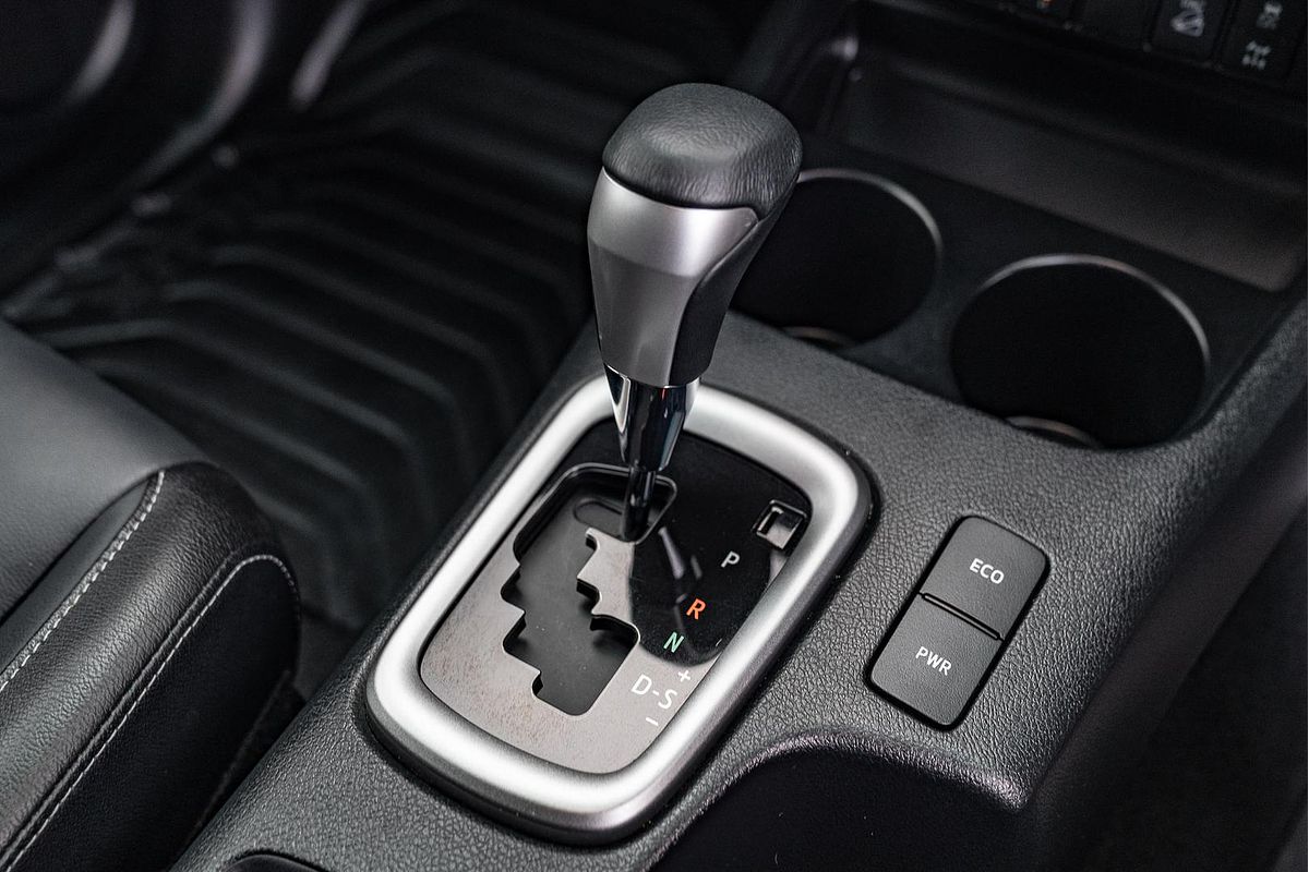2022 Toyota Hilux SR5 GUN126R 4X4
