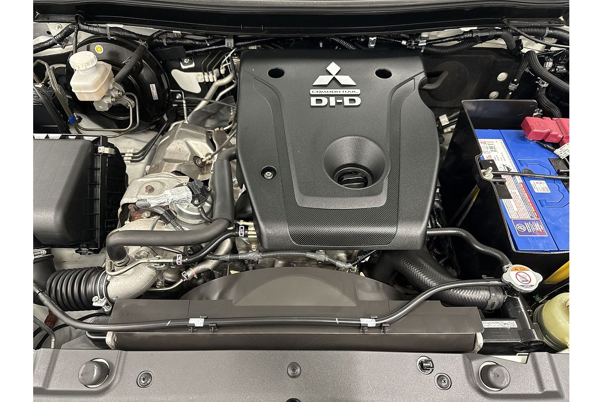 2018 Mitsubishi Triton GLX MR 4X4