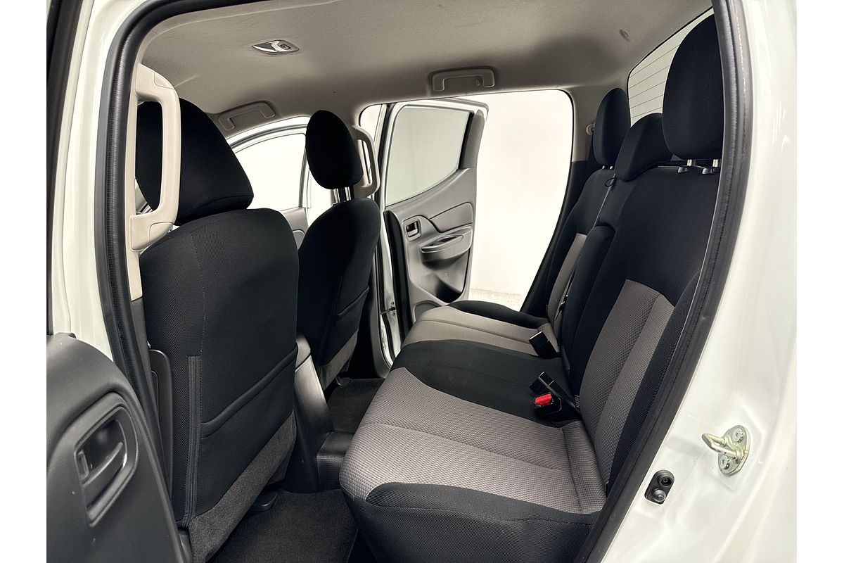 2018 Mitsubishi Triton GLX MR 4X4