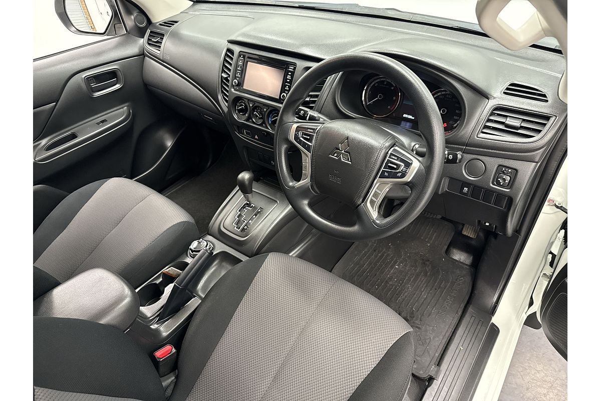 2018 Mitsubishi Triton GLX MR 4X4