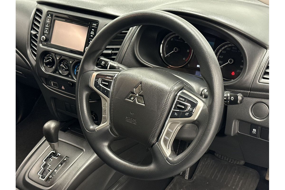 2018 Mitsubishi Triton GLX MR 4X4