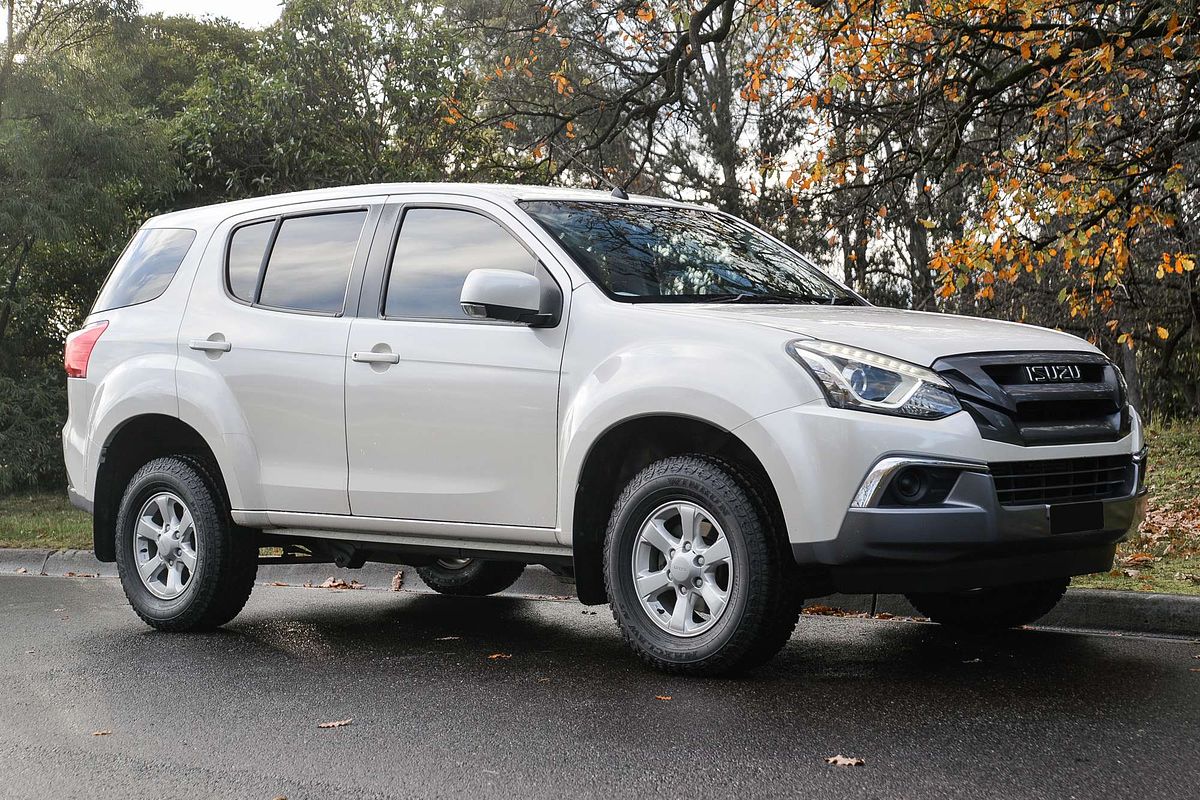2018 Isuzu MU-X LS-M