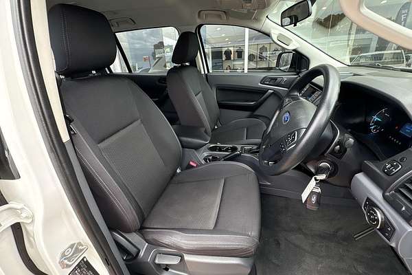 2016 Ford Everest Ambiente UA 3.2L