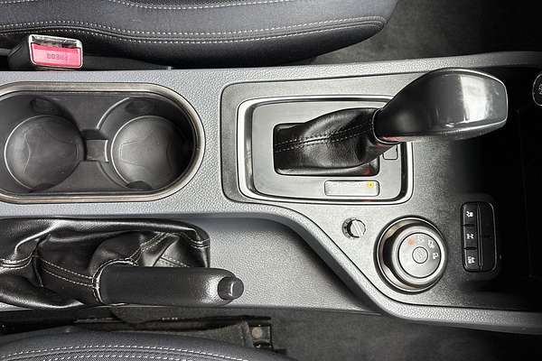 2016 Ford Everest Ambiente UA 3.2L