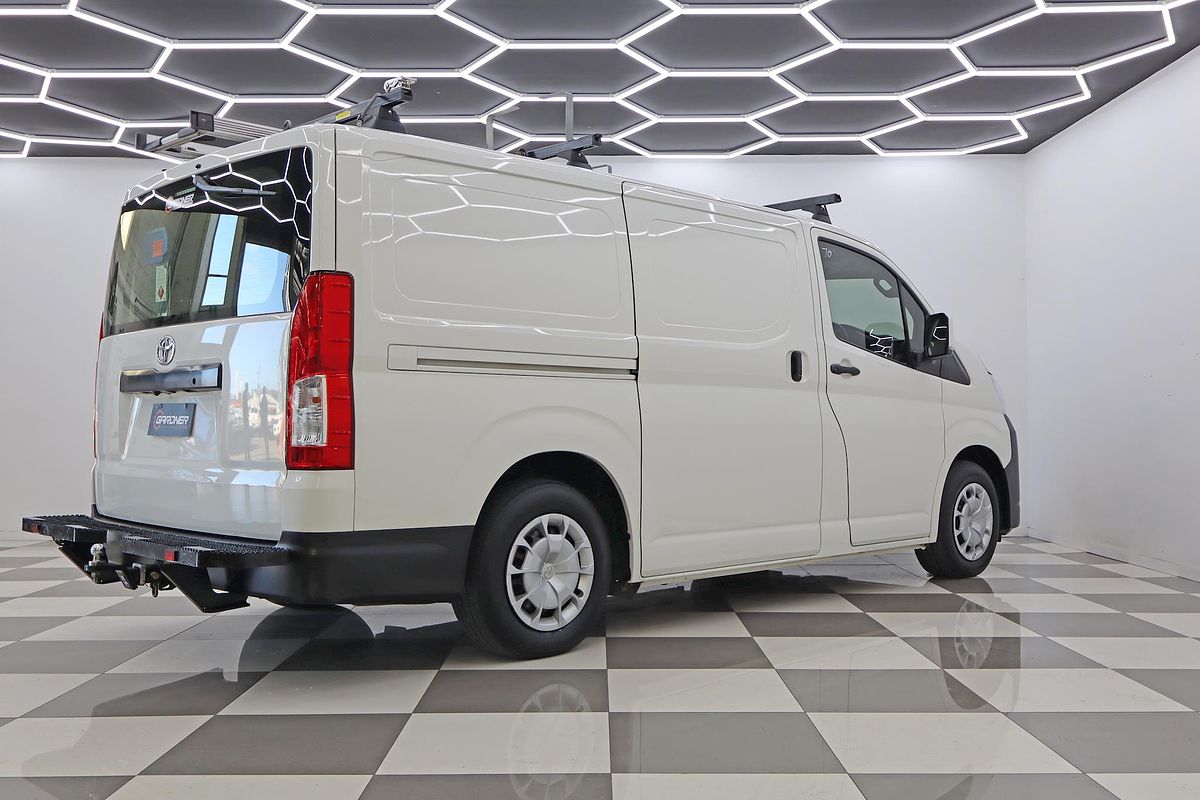 2021 Toyota Hiace GDH300R LWB