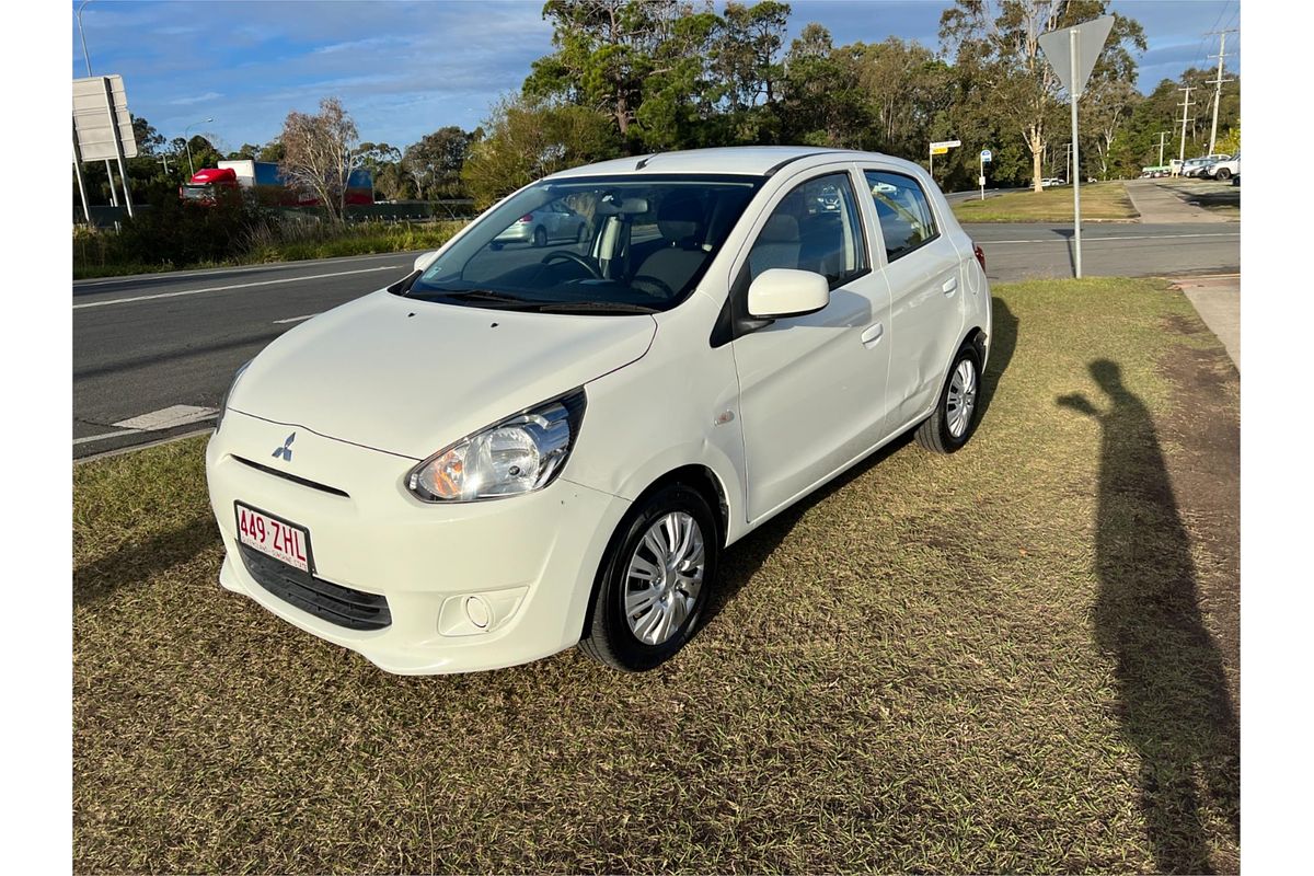 2013 Mitsubishi Mirage ES LA