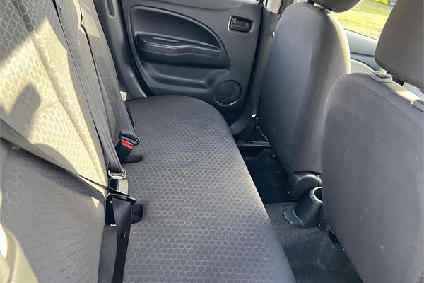 2013 Mitsubishi Mirage ES LA