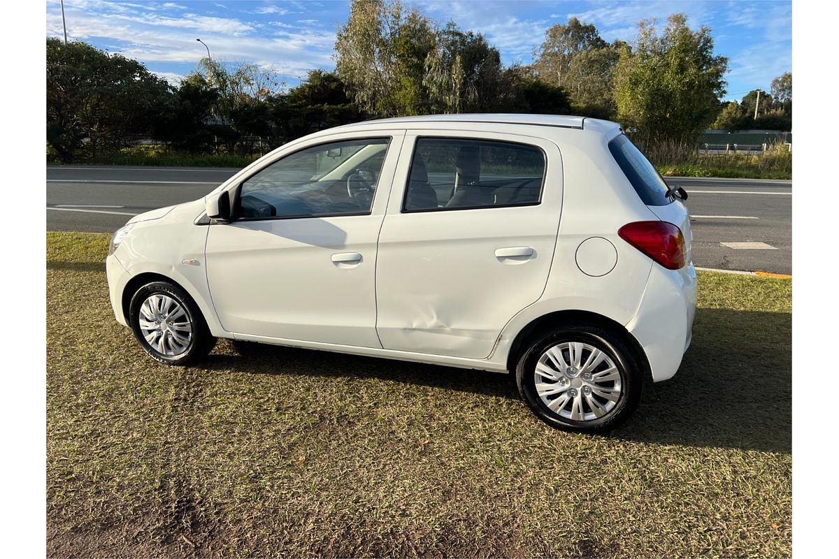 2013 Mitsubishi Mirage ES LA