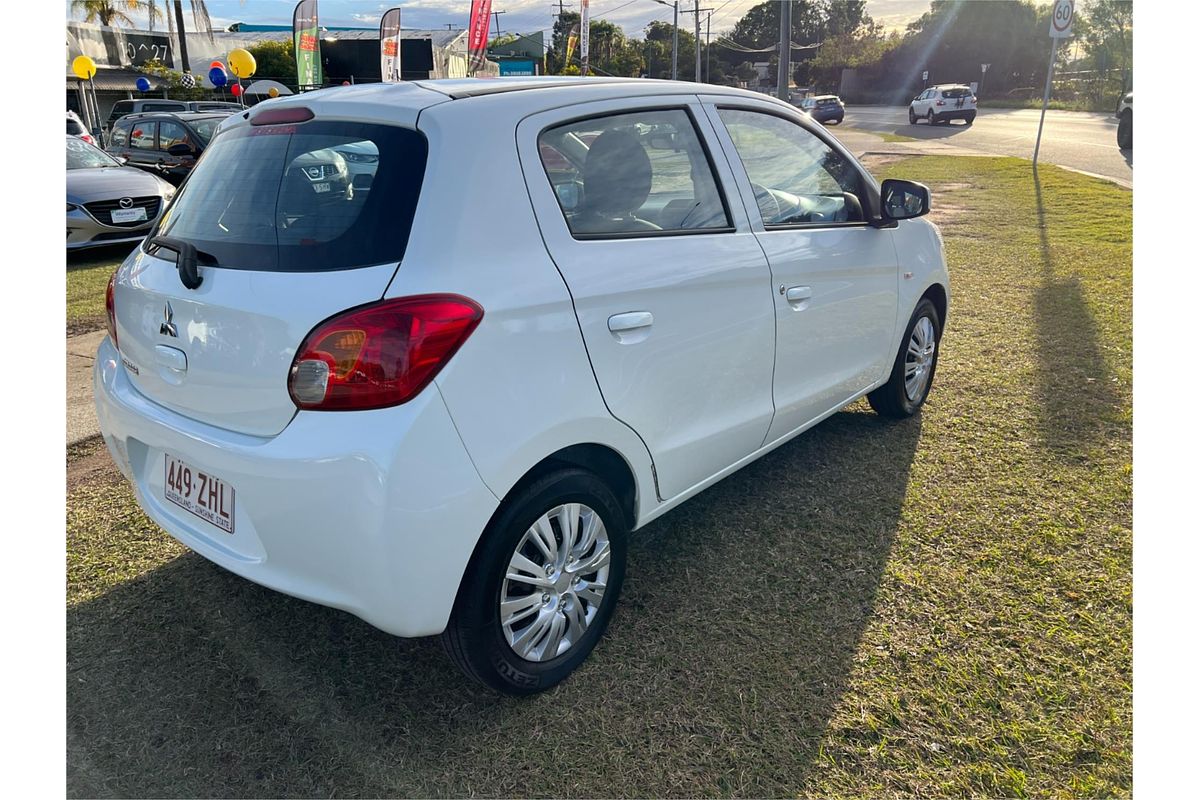 2013 Mitsubishi Mirage ES LA