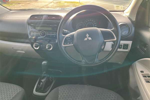 2013 Mitsubishi Mirage ES LA