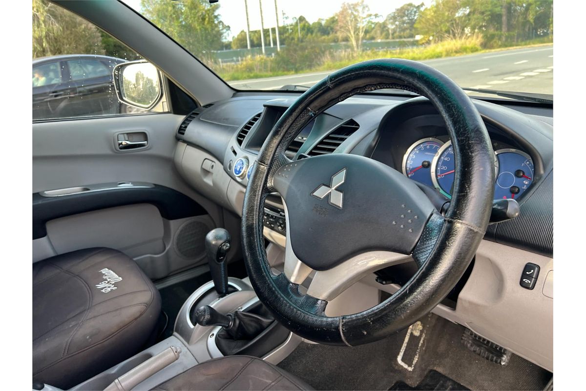 2008 Mitsubishi Triton GLS ML 4X4