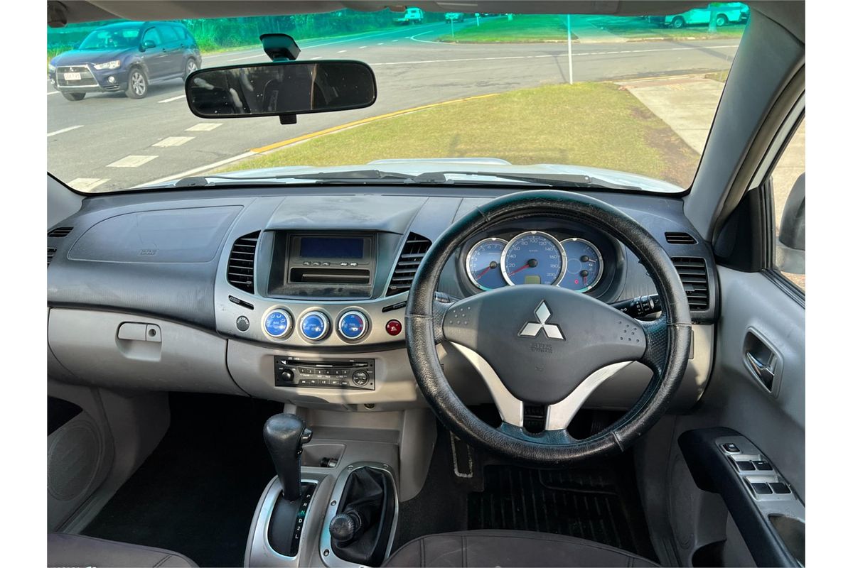 2008 Mitsubishi Triton GLS ML 4X4