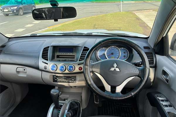 2008 Mitsubishi Triton GLS ML 4X4