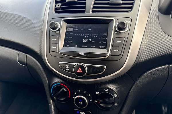 2019 Hyundai Accent Sport RB6
