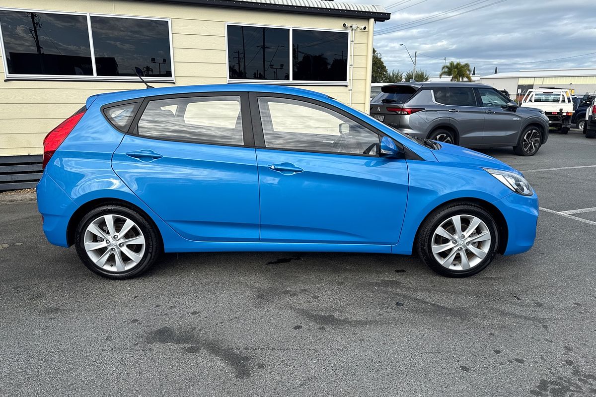 2019 Hyundai Accent Sport RB6
