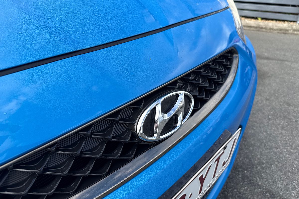 2019 Hyundai Accent Sport RB6