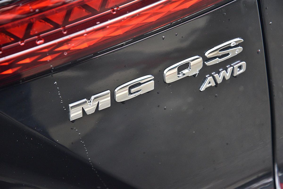 2025 MG QS Essence IS31