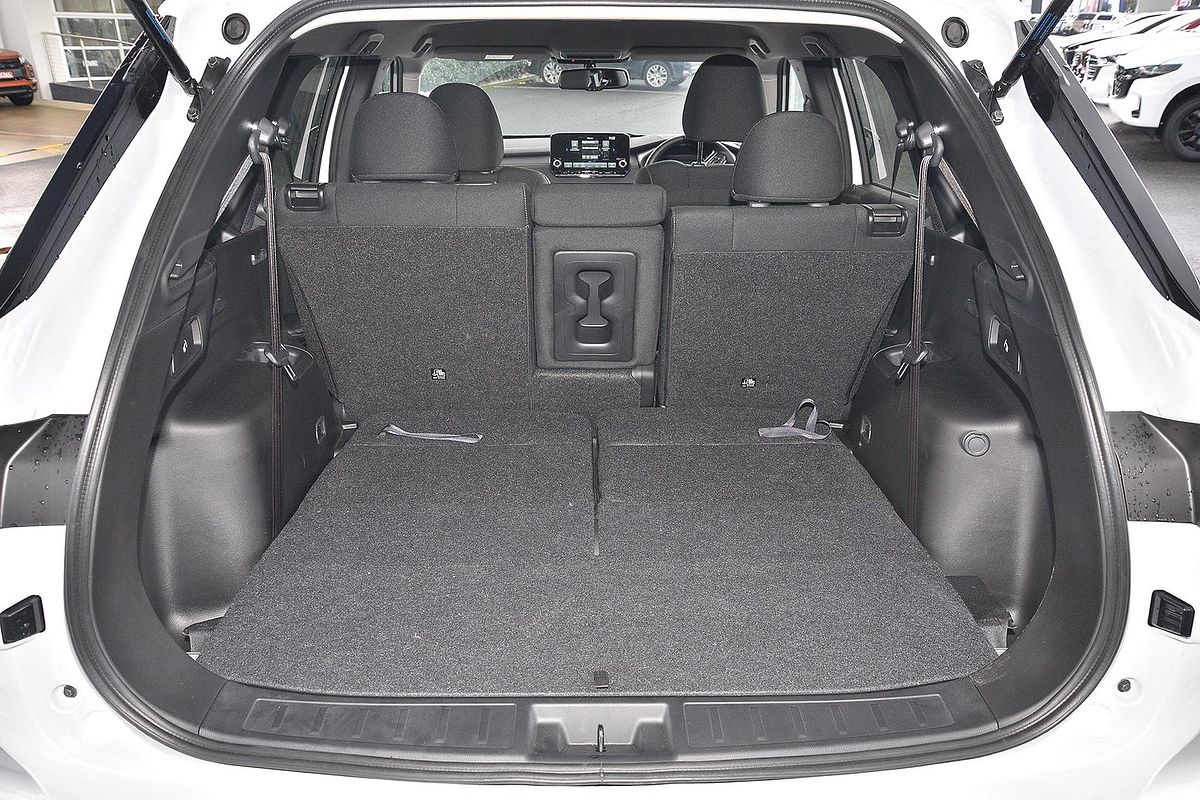 2025 Mitsubishi Outlander LS ZM