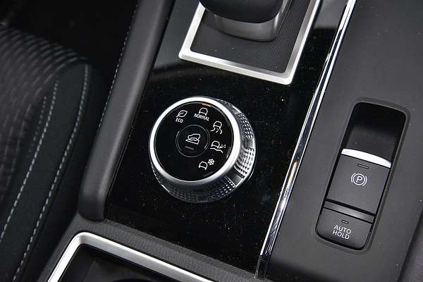 2025 Mitsubishi Outlander LS ZM