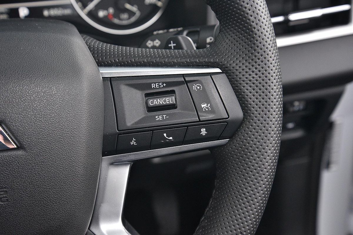 2025 Mitsubishi Outlander LS ZM