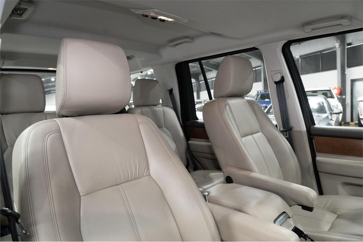 2015 Land Rover Discovery SDV6 HSE Series 4