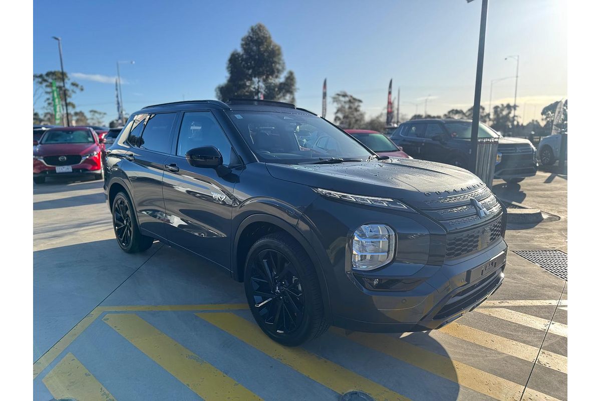 2024 Mitsubishi Outlander PHEV GSR ZM