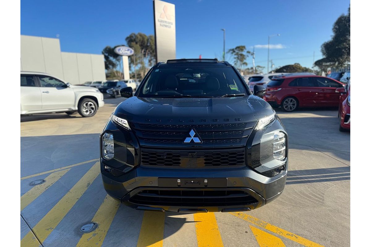 2024 Mitsubishi Outlander PHEV GSR ZM
