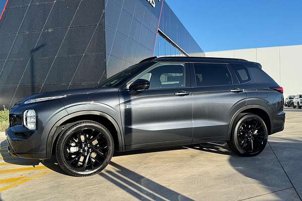 2024 Mitsubishi Outlander PHEV GSR ZM